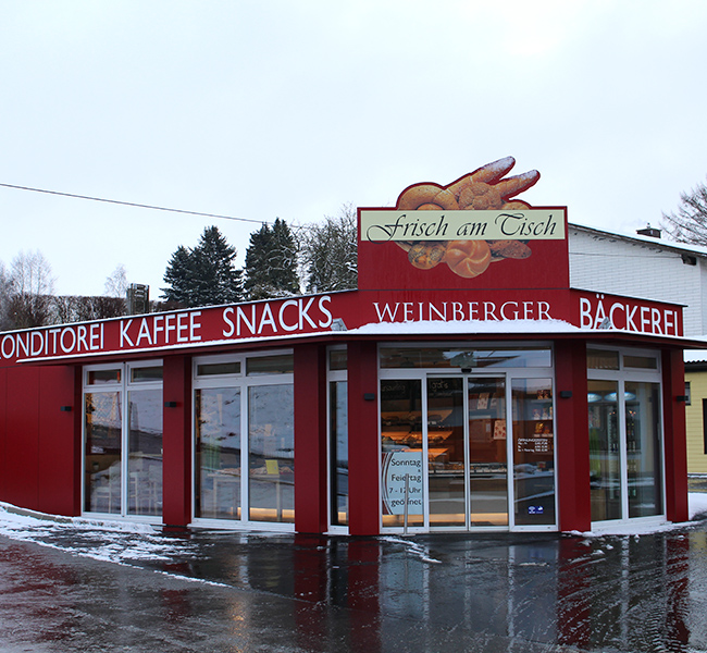 Außenansicht der Bäckereifiliale Oberegging